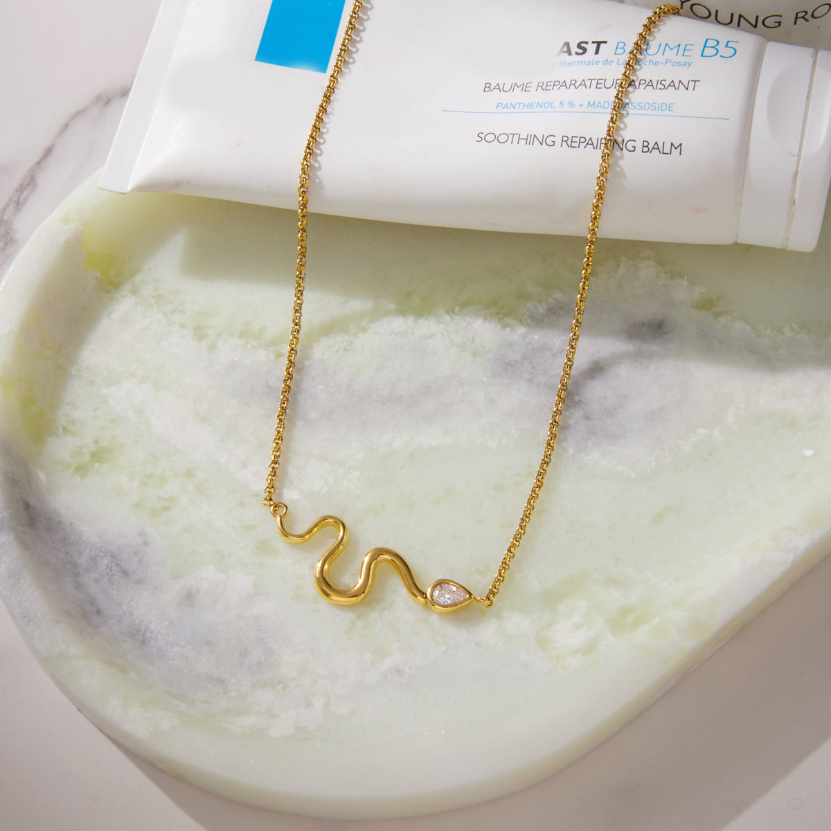 J&D Jewelry Snake Wave Necklace 18K Gold Plated Stainless