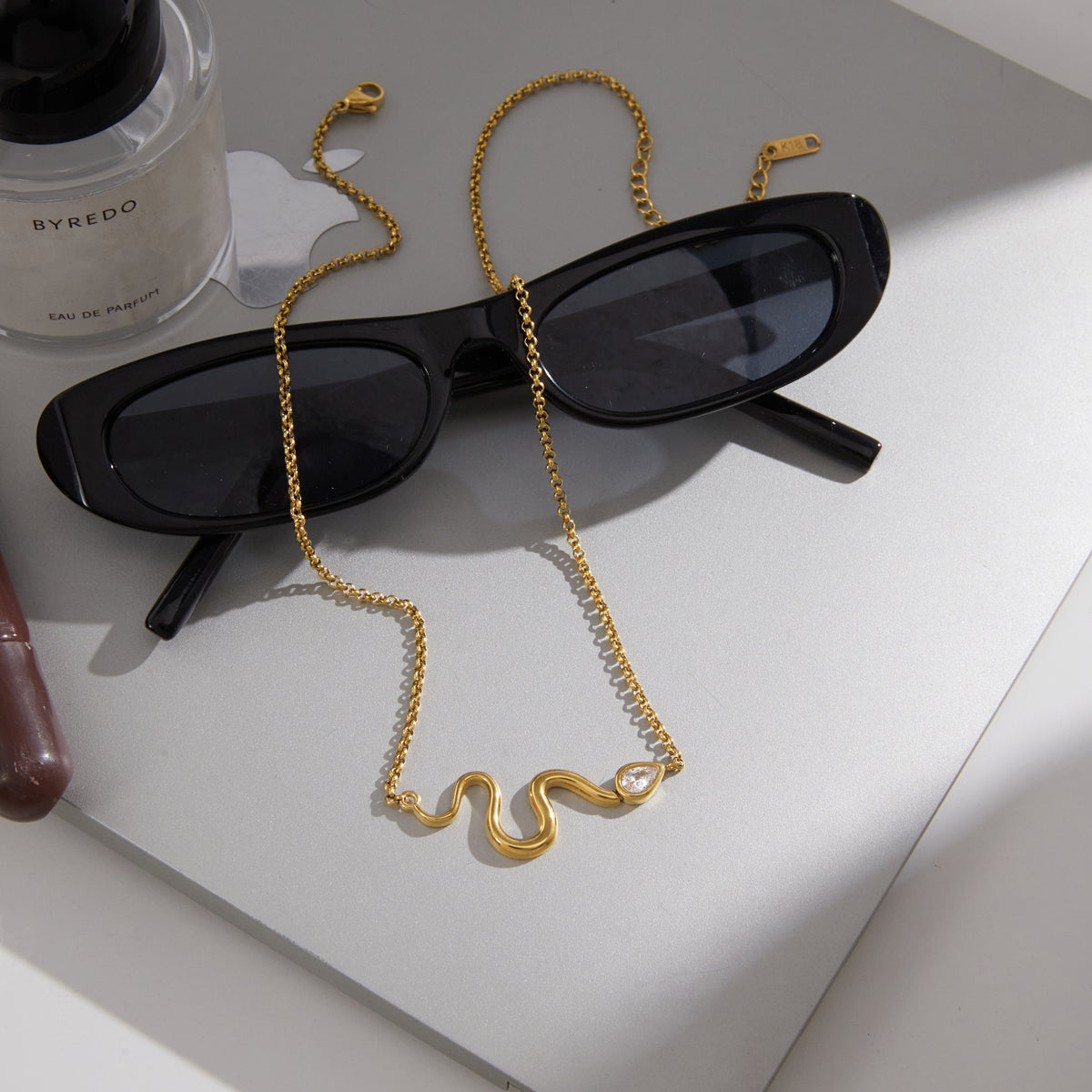 J&D Jewelry Snake Wave Necklace 18K Gold Plated Stainless