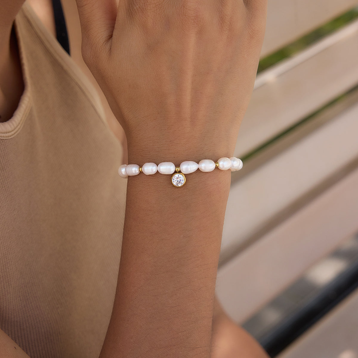 J&D Jewelry Elegant Freshwater Pearl Cubic Zirconia Charm Bracelet