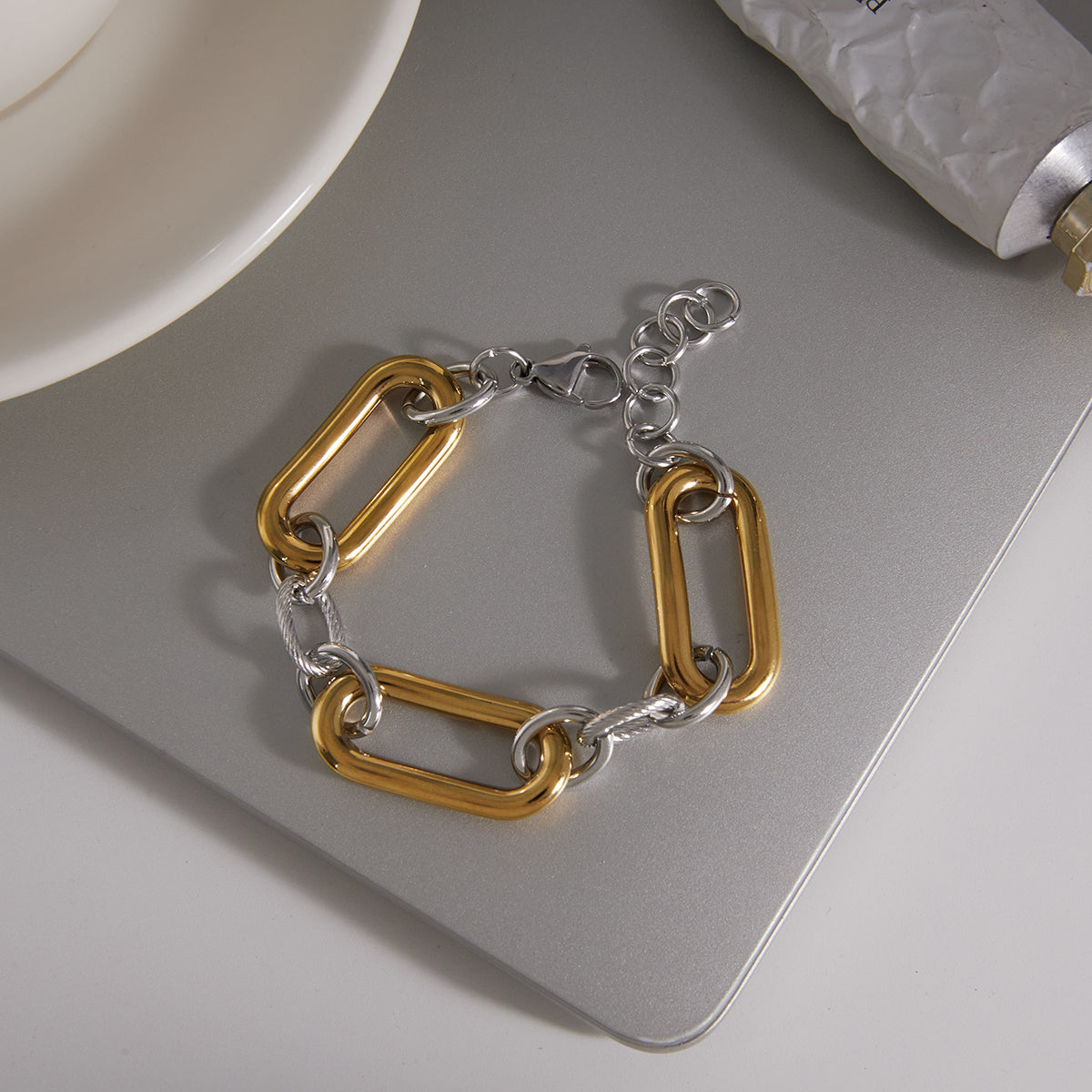 J&D Jewelry Two Tone Chunky Chain Bracelet Gold