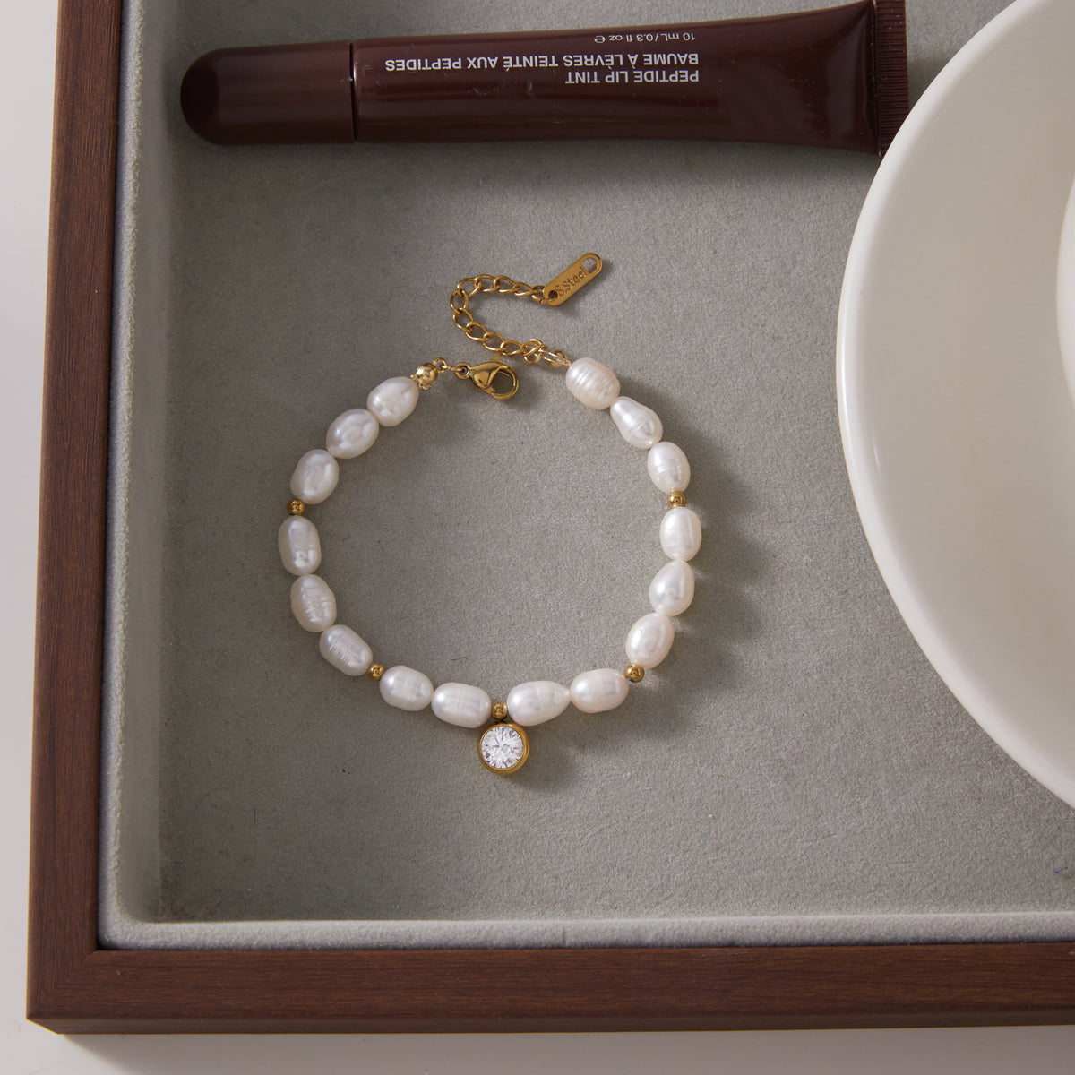 J&D Jewelry Elegant Freshwater Pearl Cubic Zirconia Charm Bracelet
