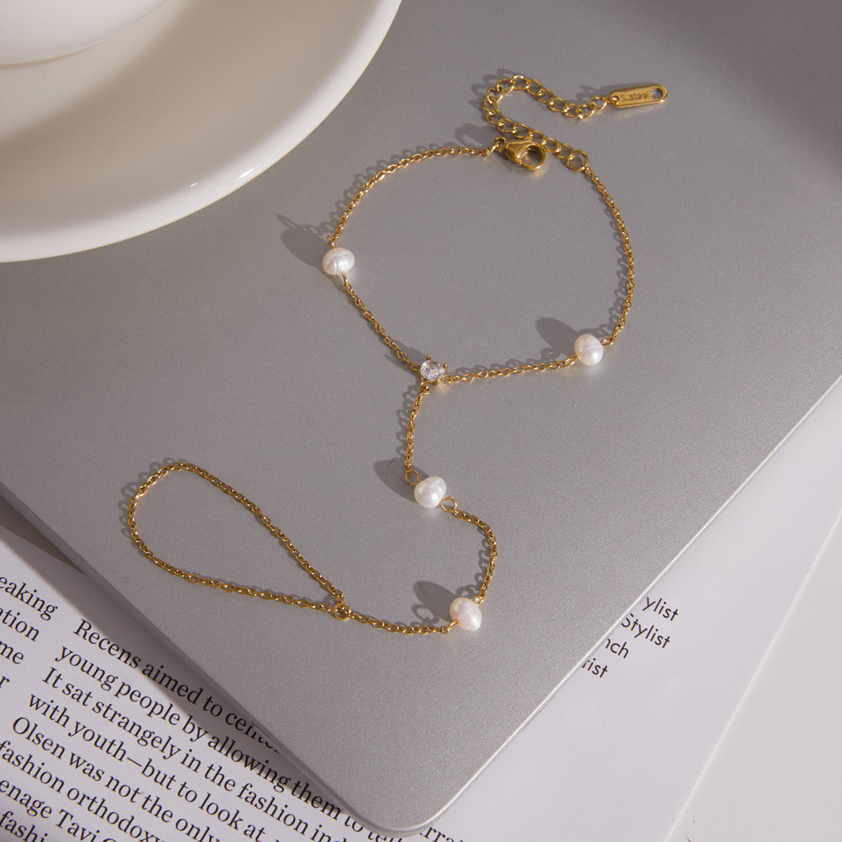 J&D Jewelry 18K Gold Plated Stainless Steel Slave Bracelet Freshwater