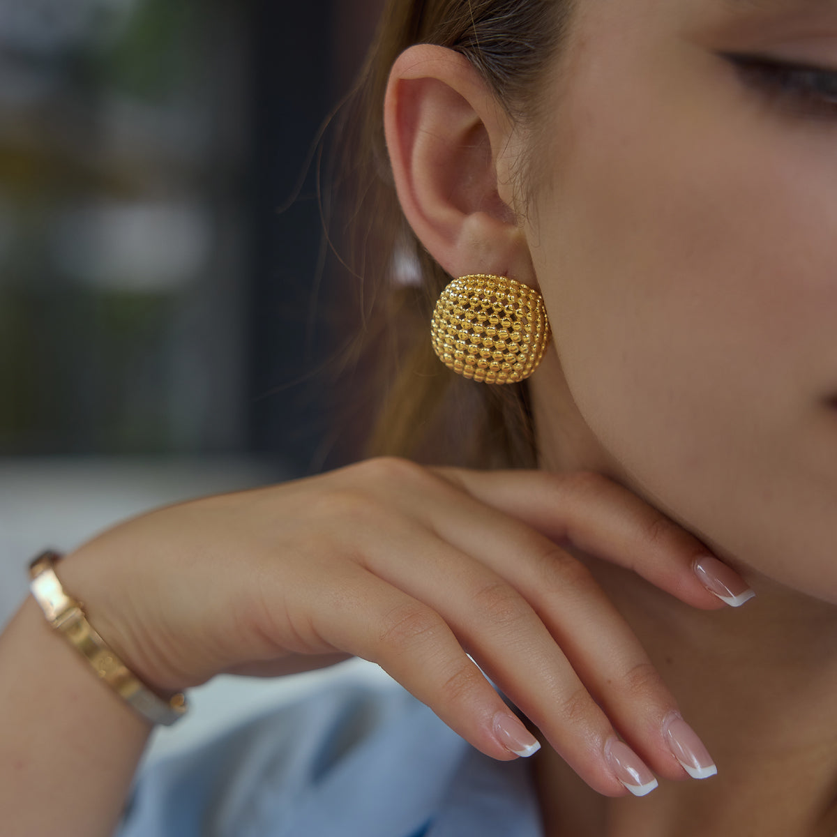 J&D Jewelry 18K Gold Plated Stainless Steel Mesh Hollow Stud Earrings
