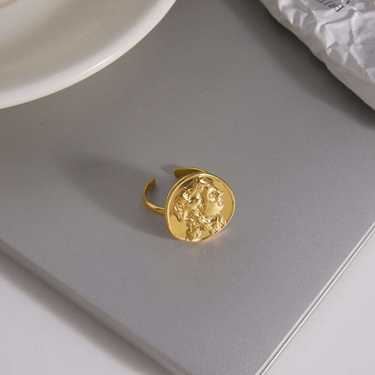 J&D Jewelry Vintage Portrait Coin Open Ring 18K Gold Plated Stainless Steel