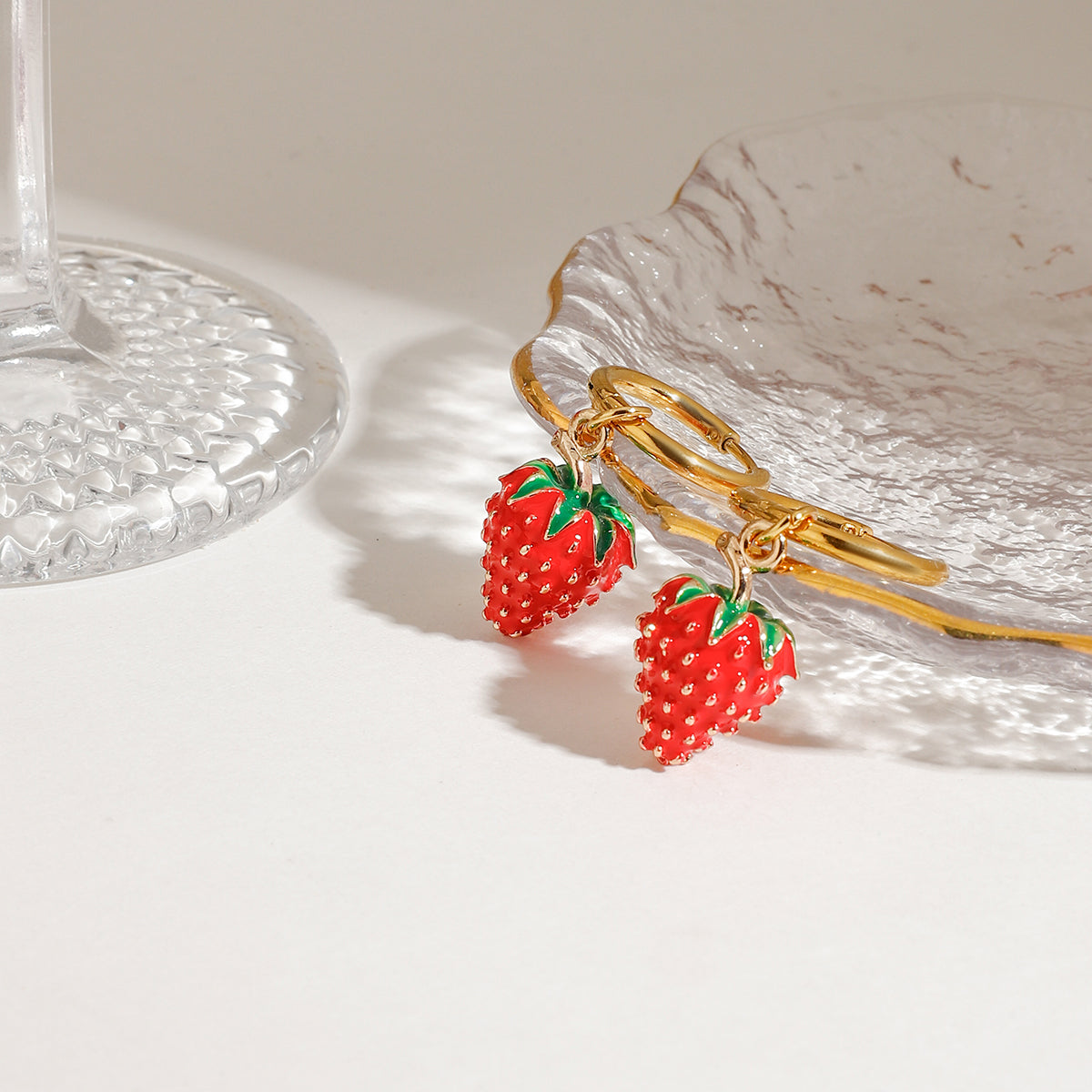 J&D  Sweet Dripping Strawberry