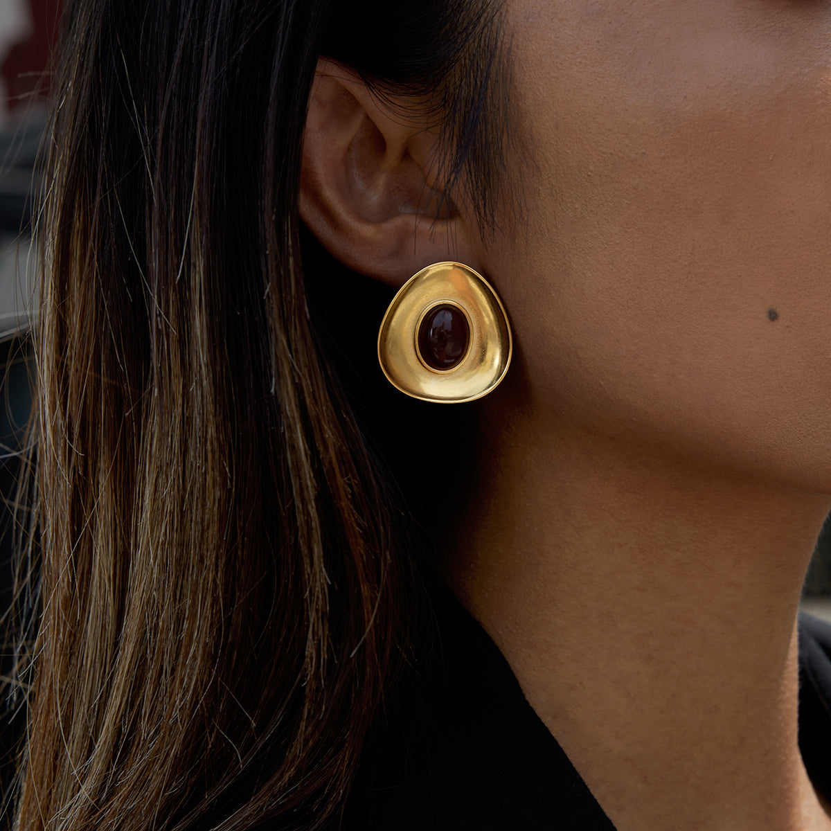 J&D  Trendy Statement Concave Resin