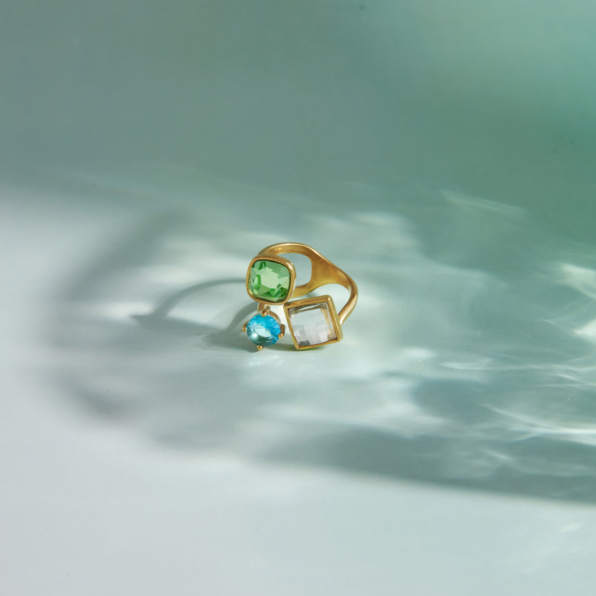 J&D Square Blue Round Zirconia
