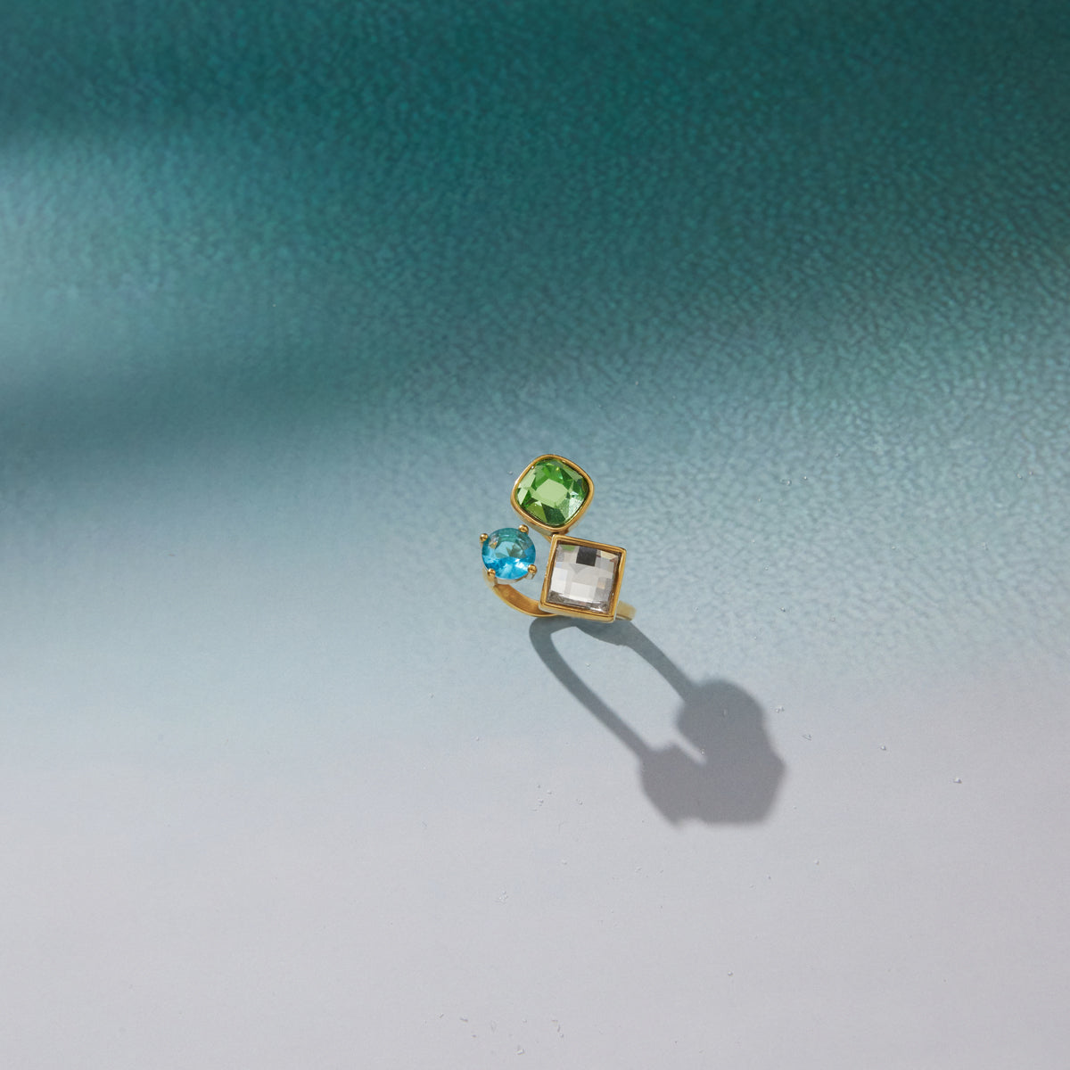 J&D Square Blue Round Zirconia