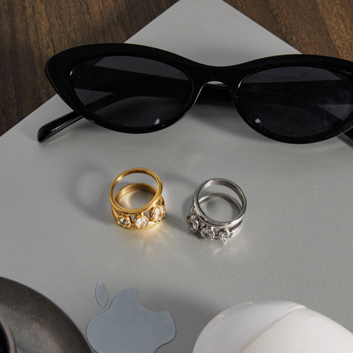 J&D Double Layer Hollow Ring with Oval