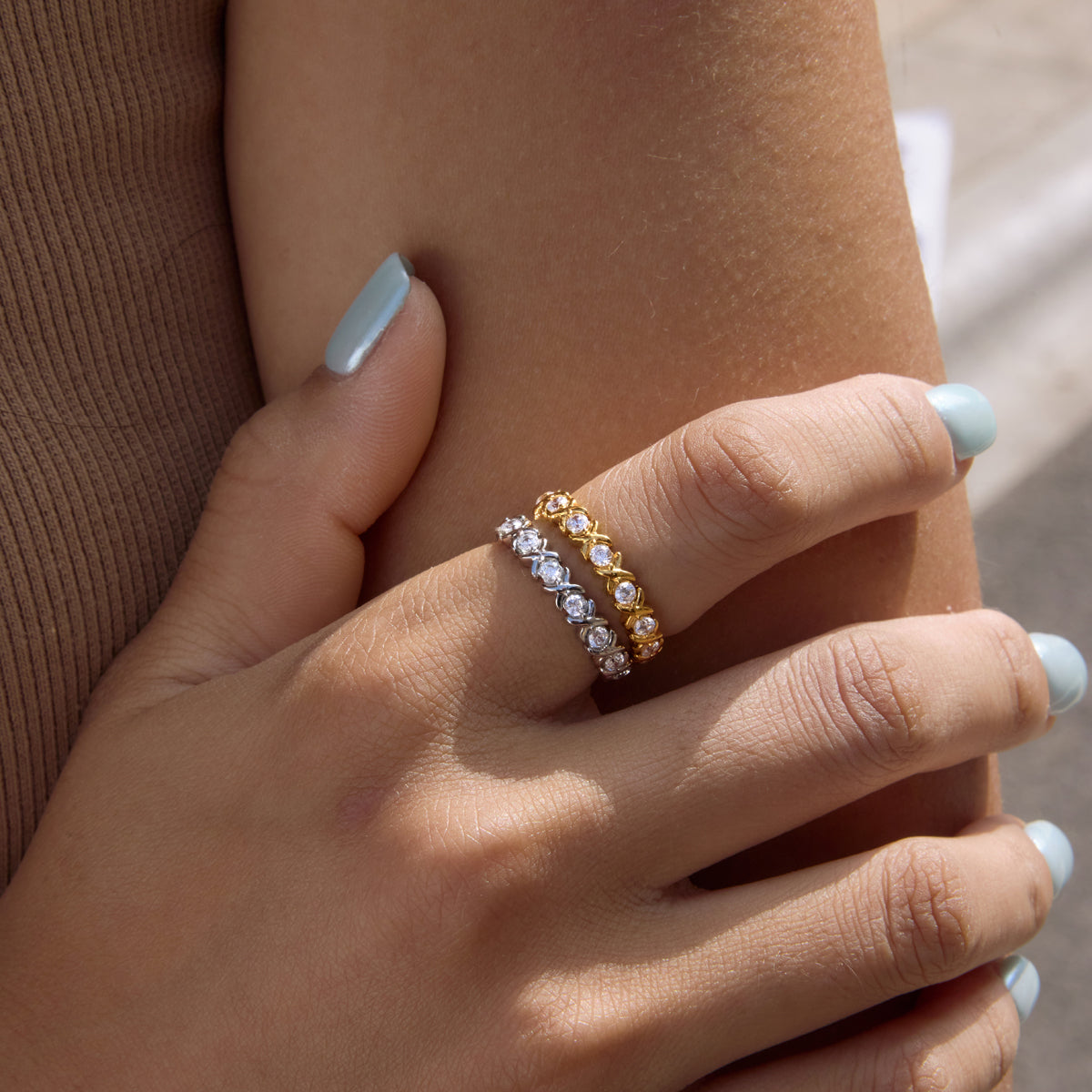 J&D  X Cross Ring
