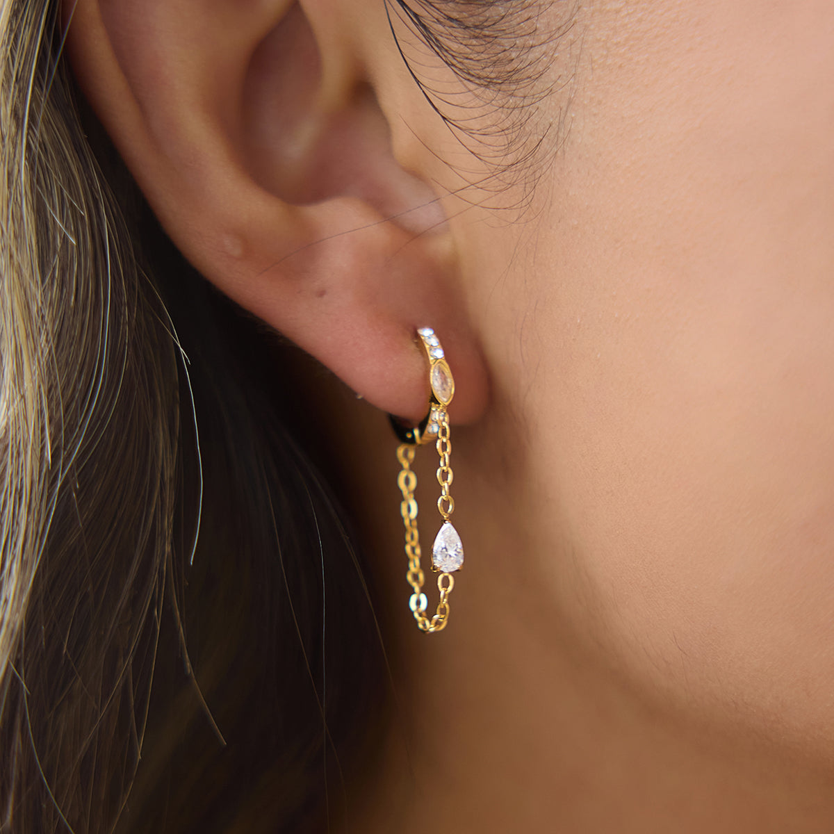J&D  Marquise Teardrop