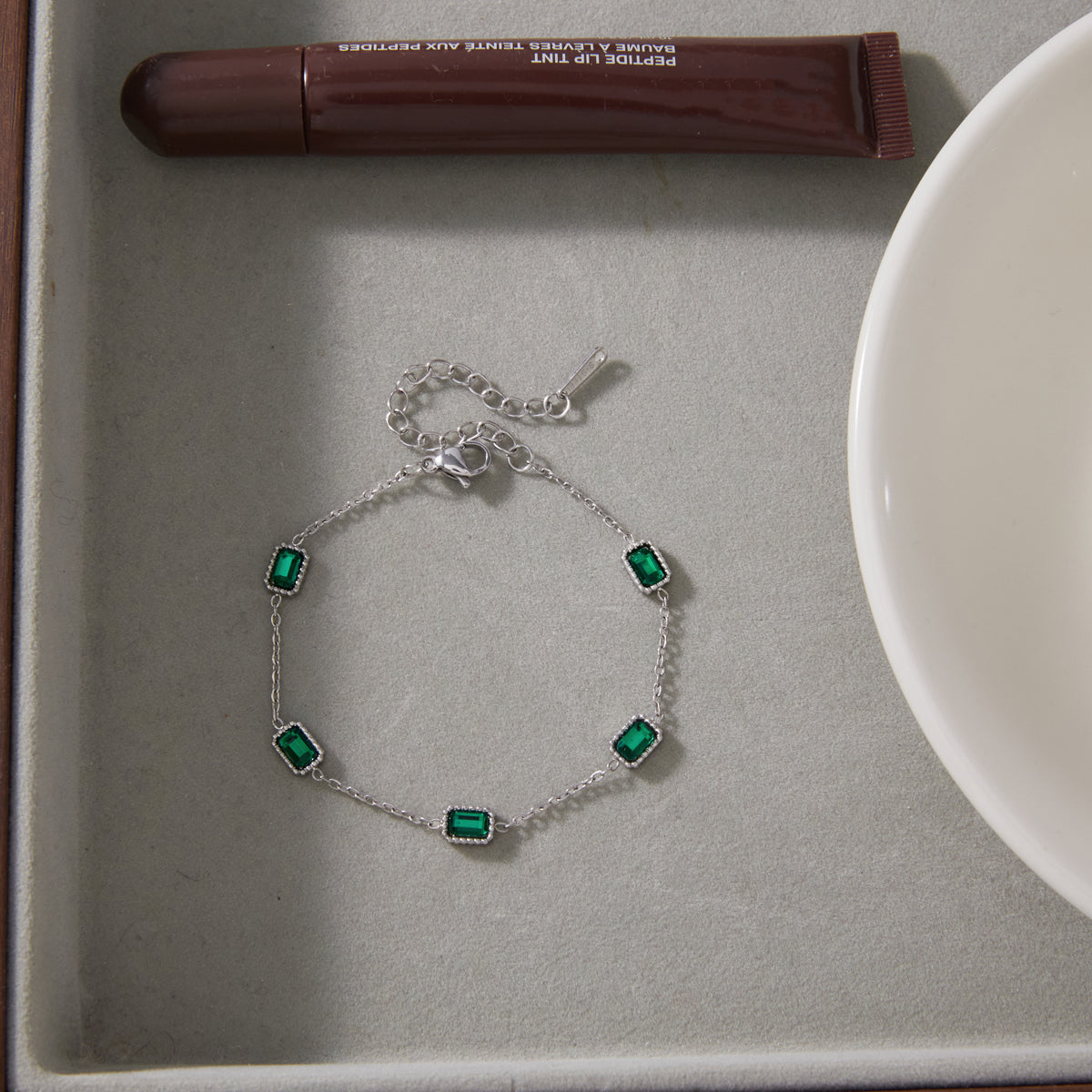 J&D  Bracelet Waterproof Minimalist Chain