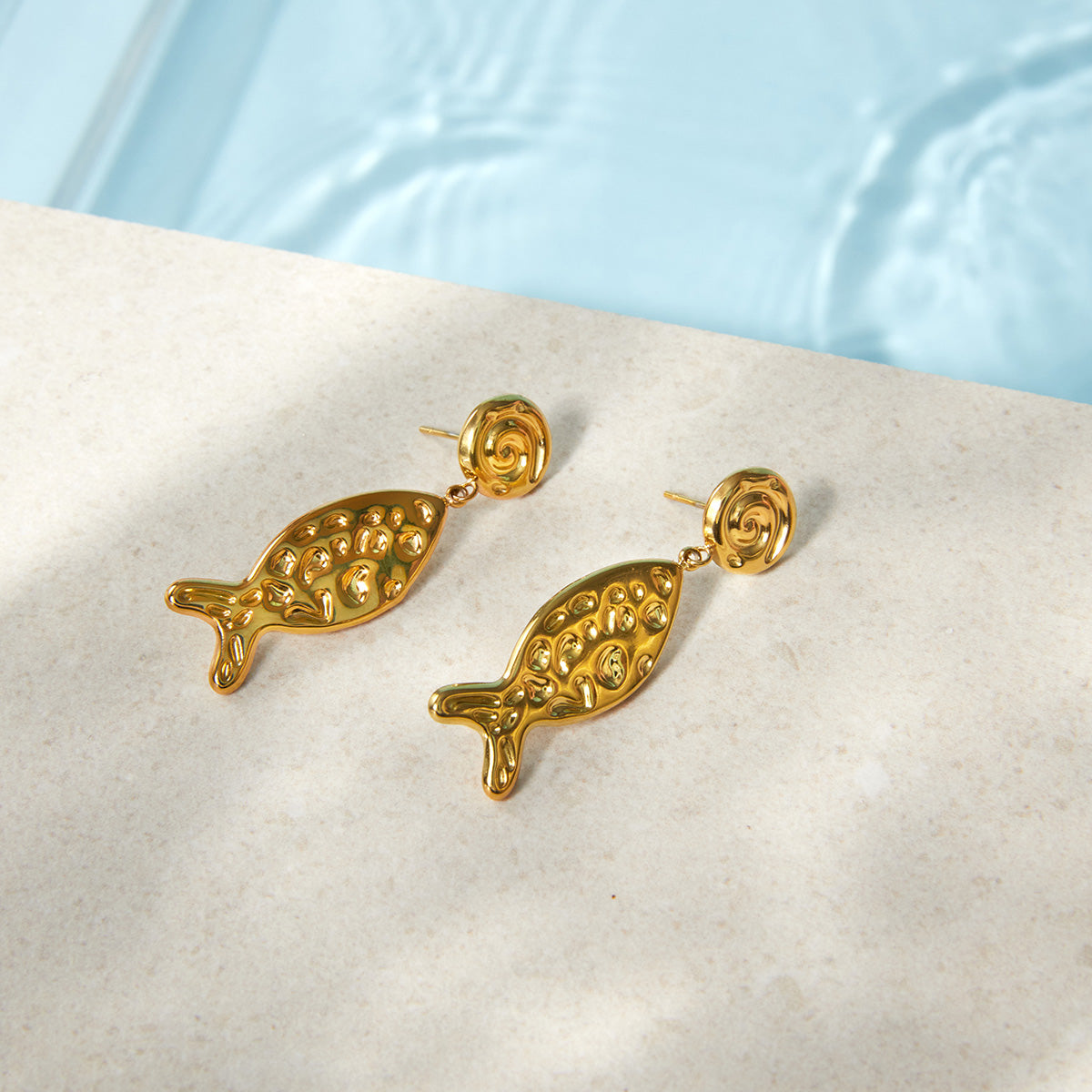 J&D  Hmmered Spiral Fish Pendant