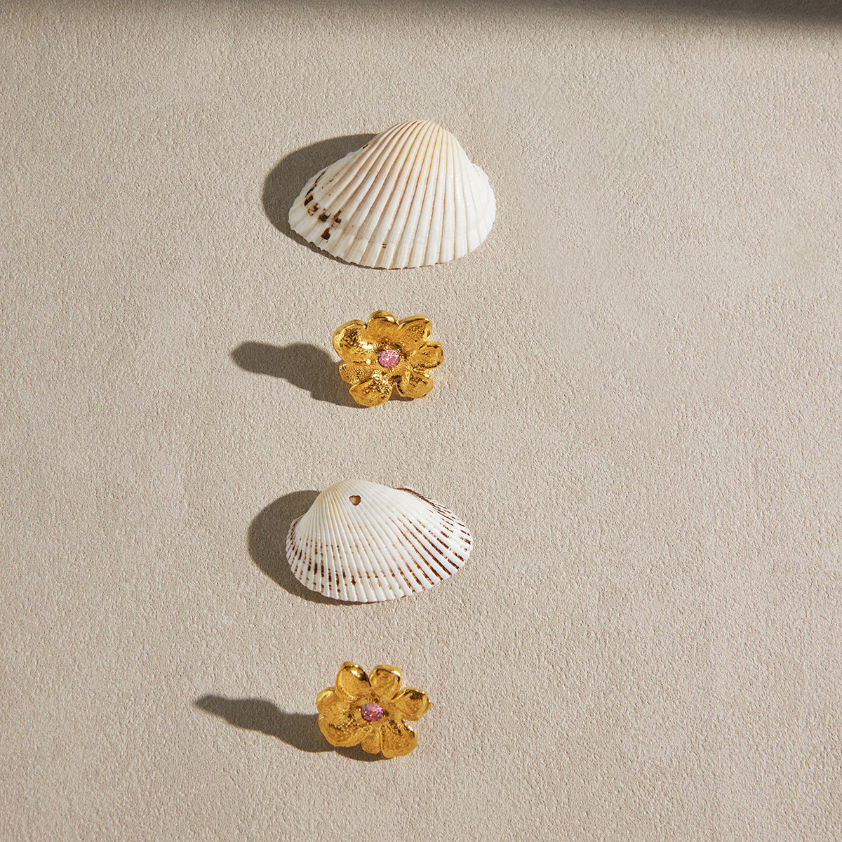 J&D  Vintage Textured Sand Grain Crinkle
