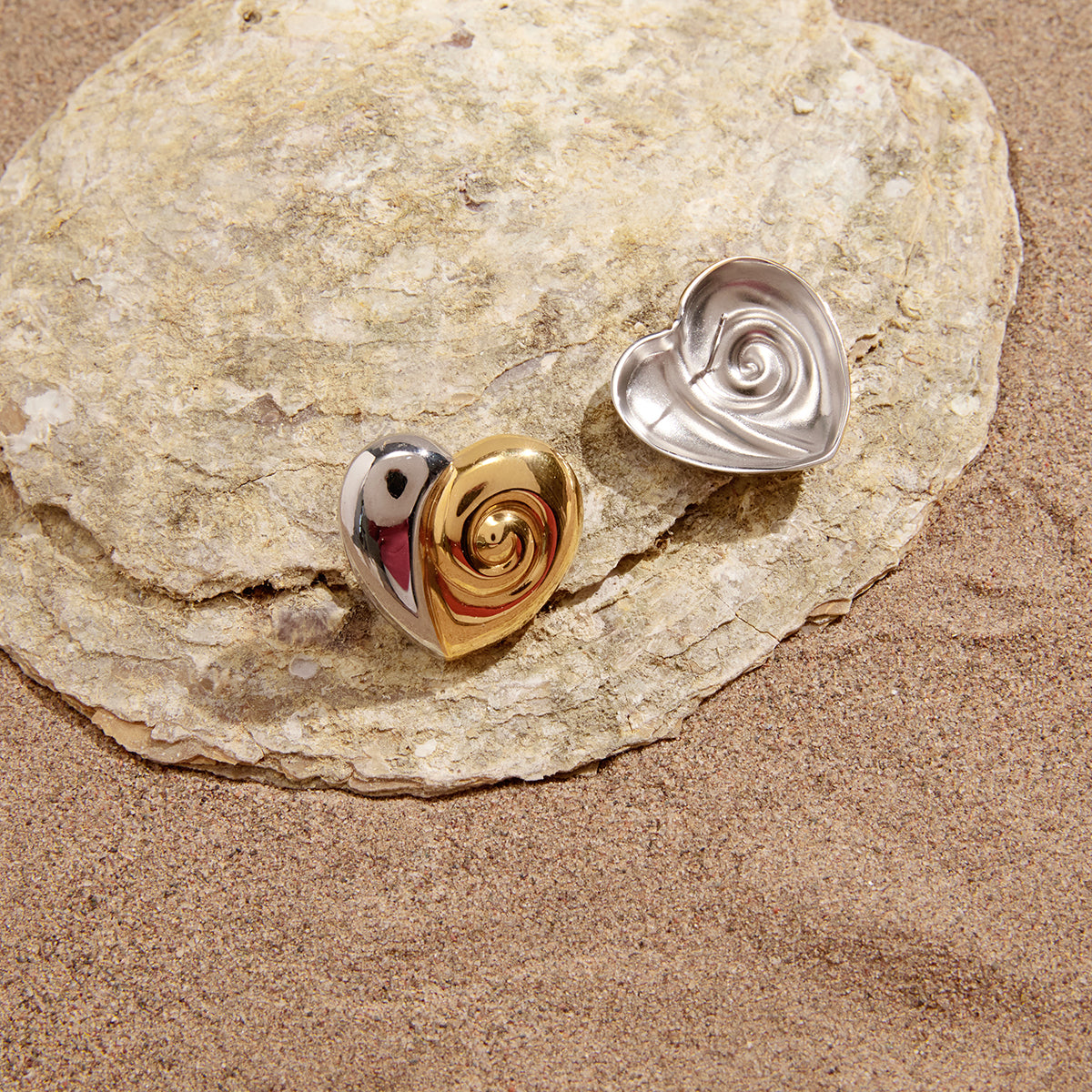 J&D  Heart Spiral Stud Earrings Vacation Wearing