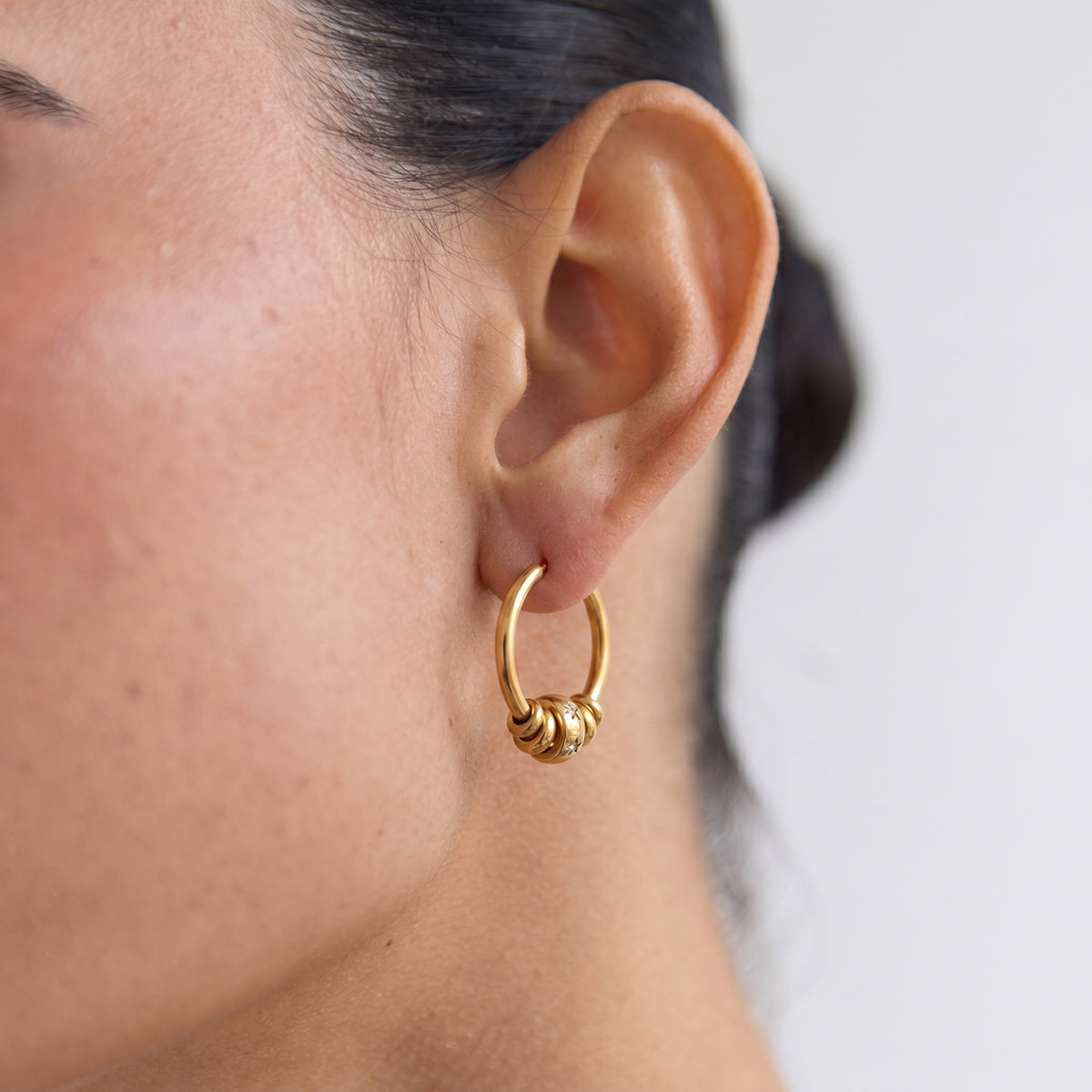 J&D   Hoop Earrings with Sparkling Rhinestone