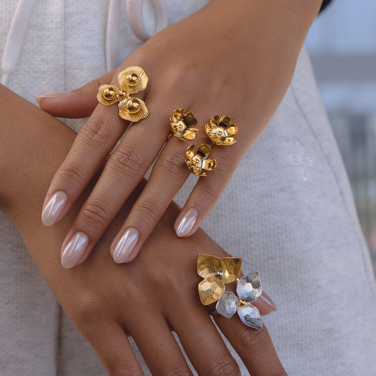 J&D  Chunky Opening Rings Party Prom