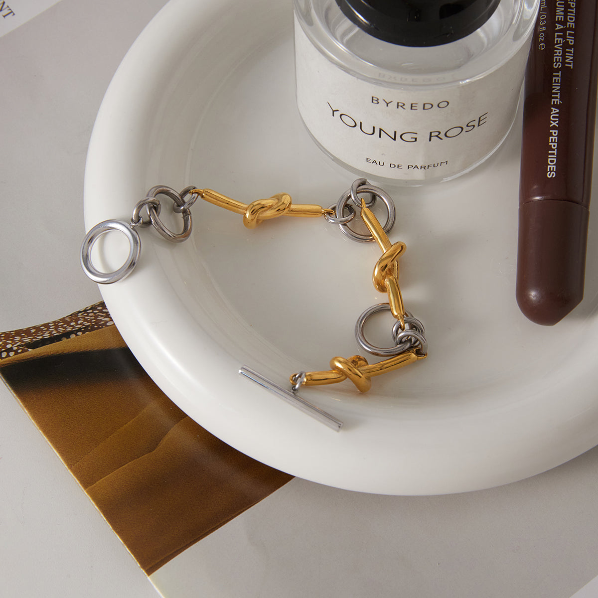 J&D   Statement Heart Knot OT Buckle Bracelet