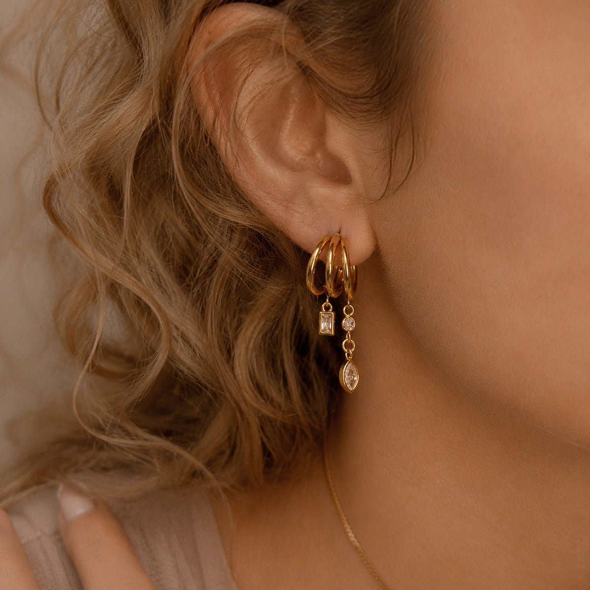 Elegant Dangling
