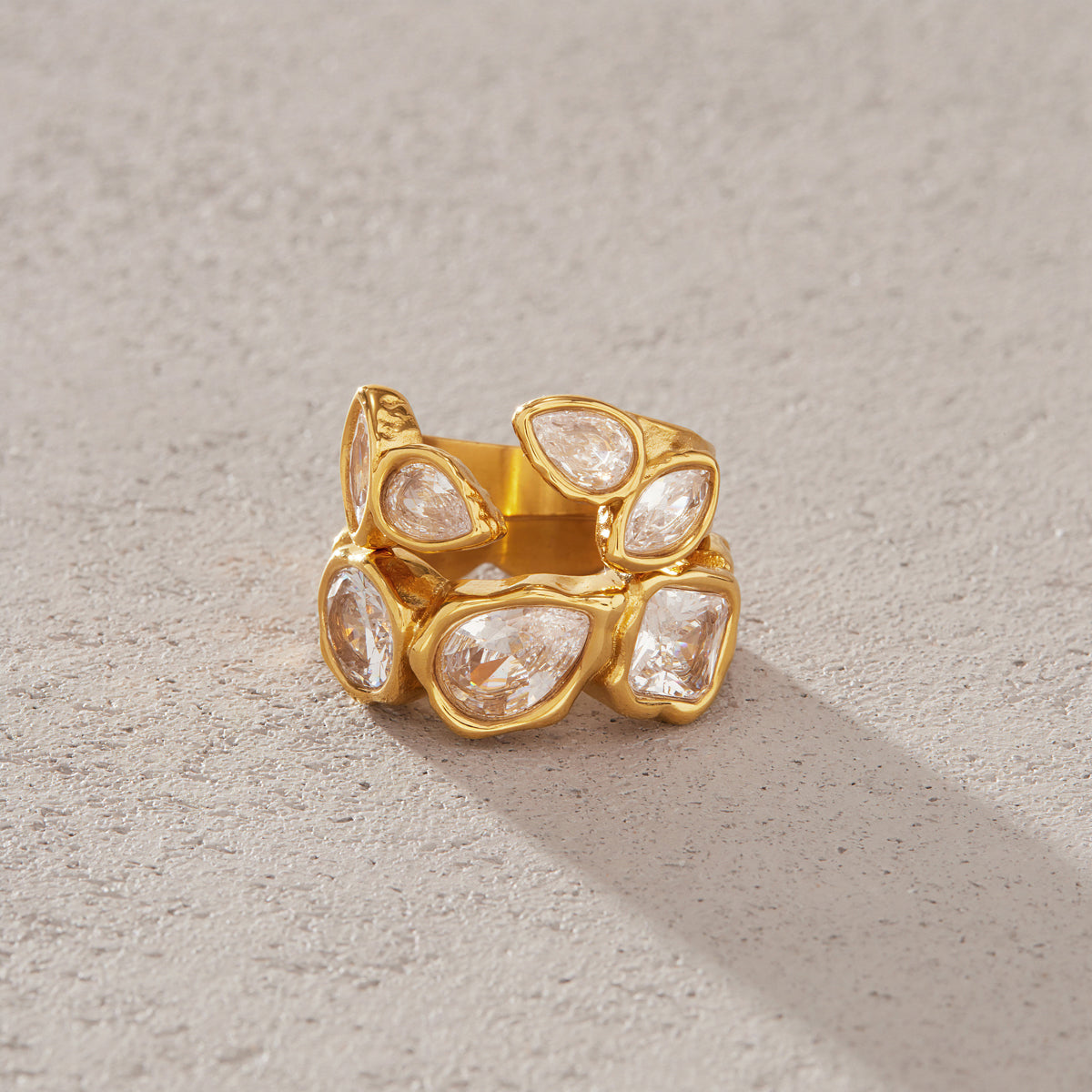 Teardrop Zircon Hammered