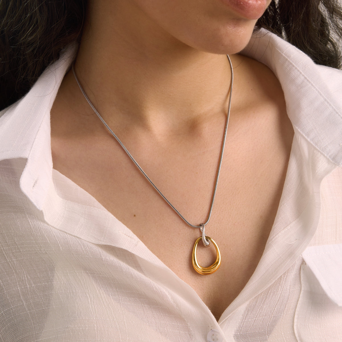 Pendant Snake