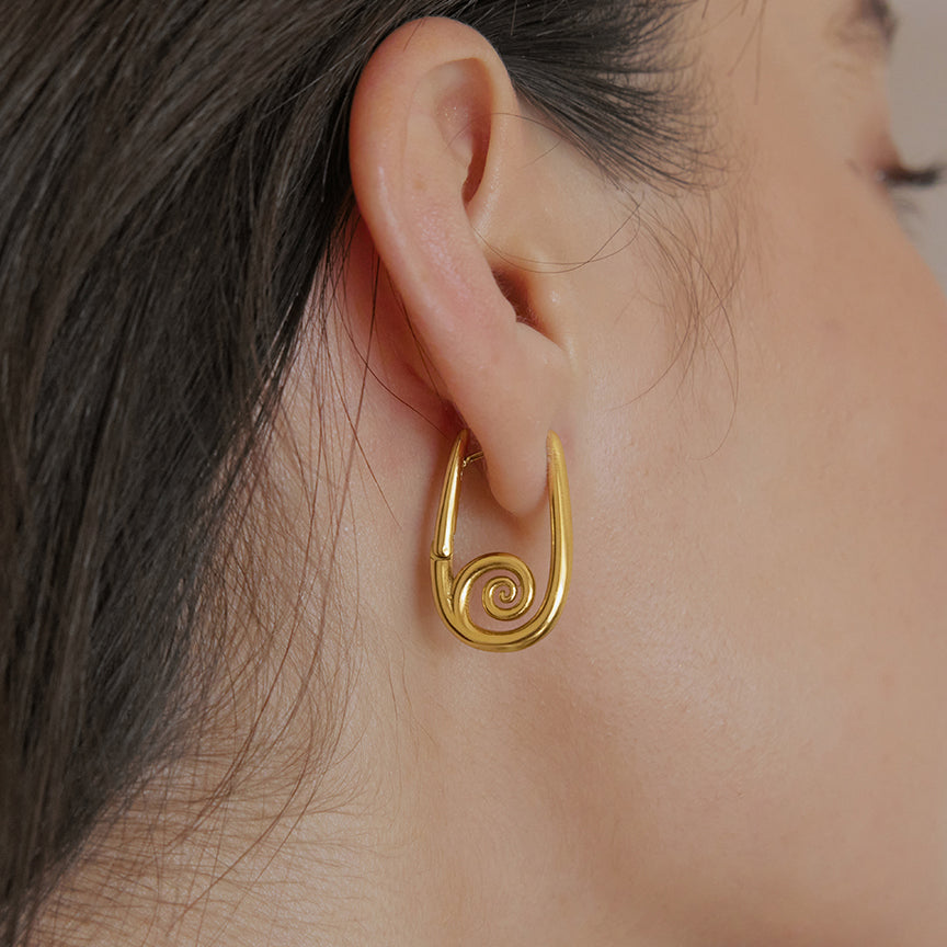 Minimalist Huggie Hoop Earrings
