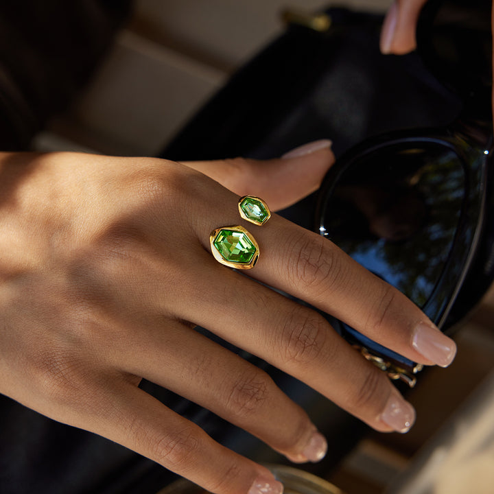 J&D Jewelry Ladies Modern Minimalist 18K Gold Stainless Steel Green Zircon Geometrically Asymmetric Open Ring