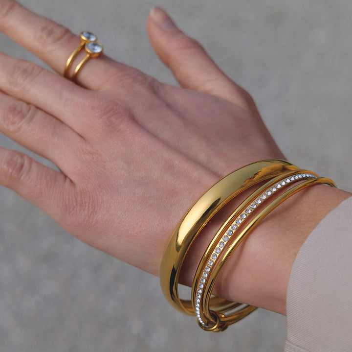 J&D Chunky Gold Hoop Bangle Bracelet 18K Gold Plated Stainless Steel with High Polished Finish Classic Bangle for Women