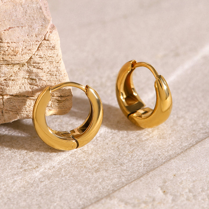 J&D Geometric Jewelry 18K Gold Plated Earrings Stainless Steel Waterproof High Polish Huggie Hoop Earring for Girls