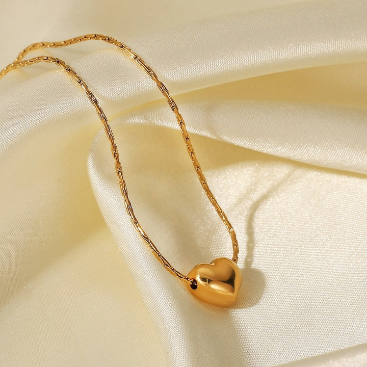J&D Waterproof 18K Gold Stainless Steel Tarnish Free Classic Heart Pendant Necklace