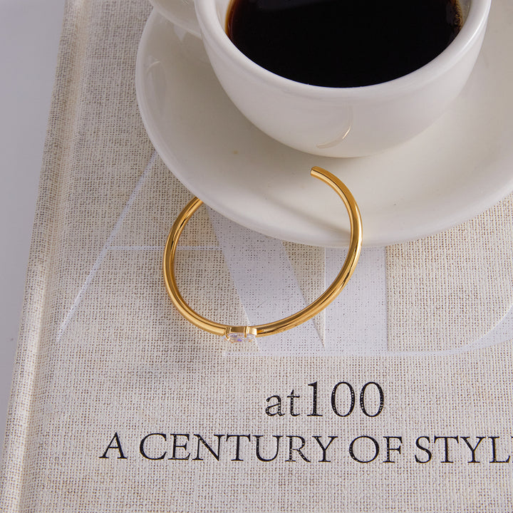 J&D 18K PVD Gold Plate Stainless Steel Bracelet Trendy Classic Horse Eye White Zircon Open Cuff Bangle