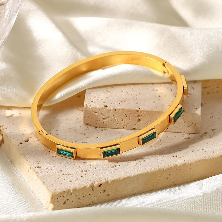 18k Gold Plated Green Cubic Zirconia Bezel Setting Dainty Stainless Steel Bangles for Women As Gift