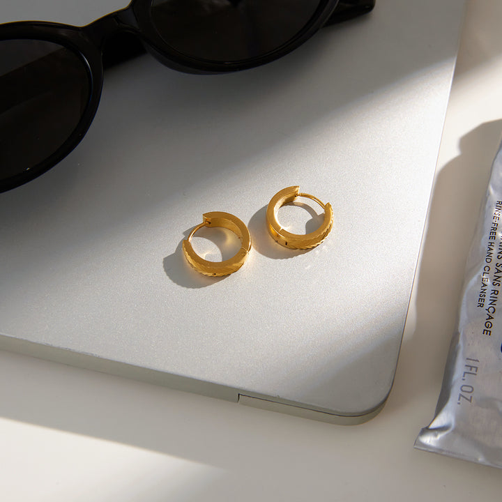 J&D Classic Braided Hoop Earring 18K Gold Stainless Steel Minimalist Trendy Braided Texture Earrings