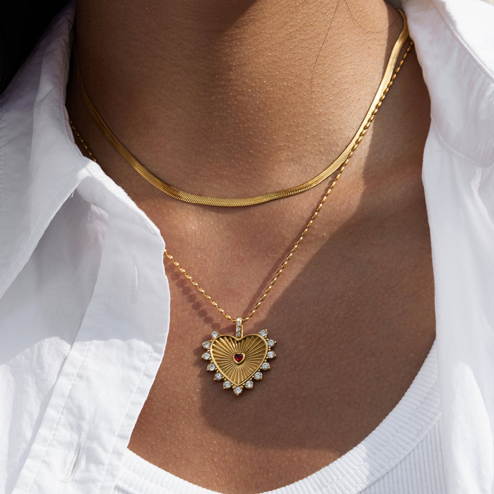 J&D Minimalist Classic Rib Heart Pendant 18K Gold Stainless Steel Fashionable White Red Rhinestone Rib Heart Necklace