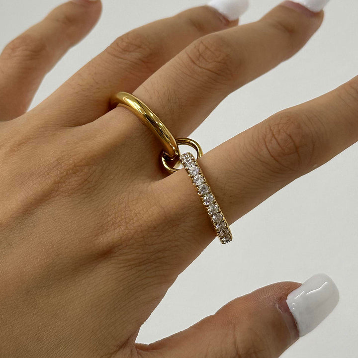 J&D Stainless Steel 18K PVD Gold Plating Smooth Twins Multi Wearing Interlocking CZ Magic Ring