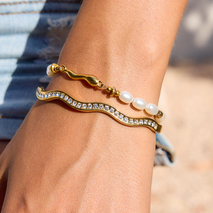 J&D Eternal Ripple Bracelet Diamond Cut Wave Design Adjustable Closure Crystal Inlaid Bangle Heritage Inspired Gift for Her