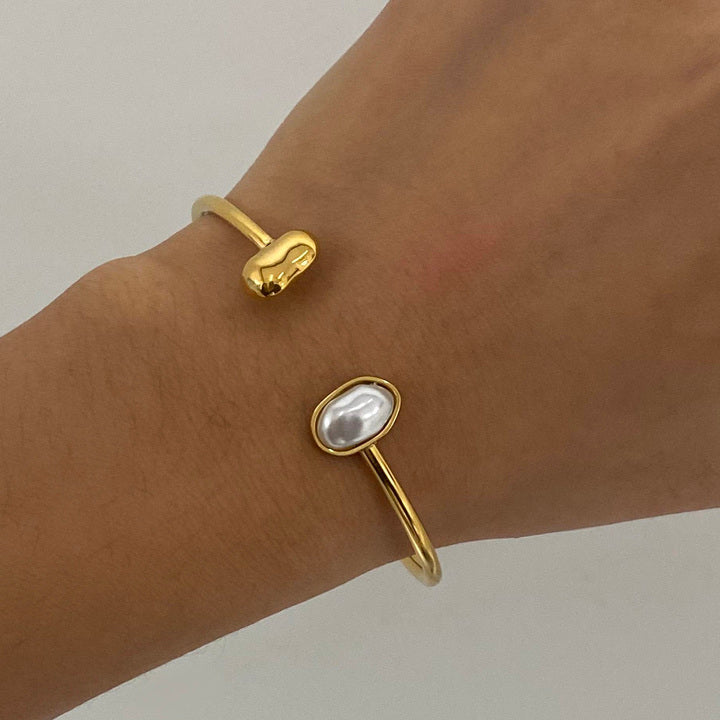 J&D 18k Gold Stainless Steel Pearl Spring Bangle Waterproof Tarnish Free Jewelry