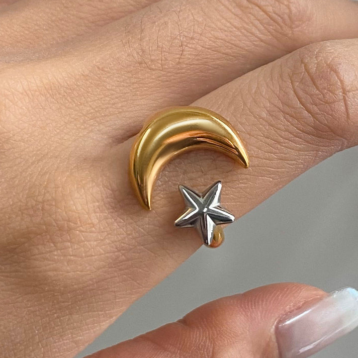 J&D Modern 18K Gold Plated Stainless Steel Ring Trendy Moon Star Two Tone Design for Daily Wear and Anniversary Occasions