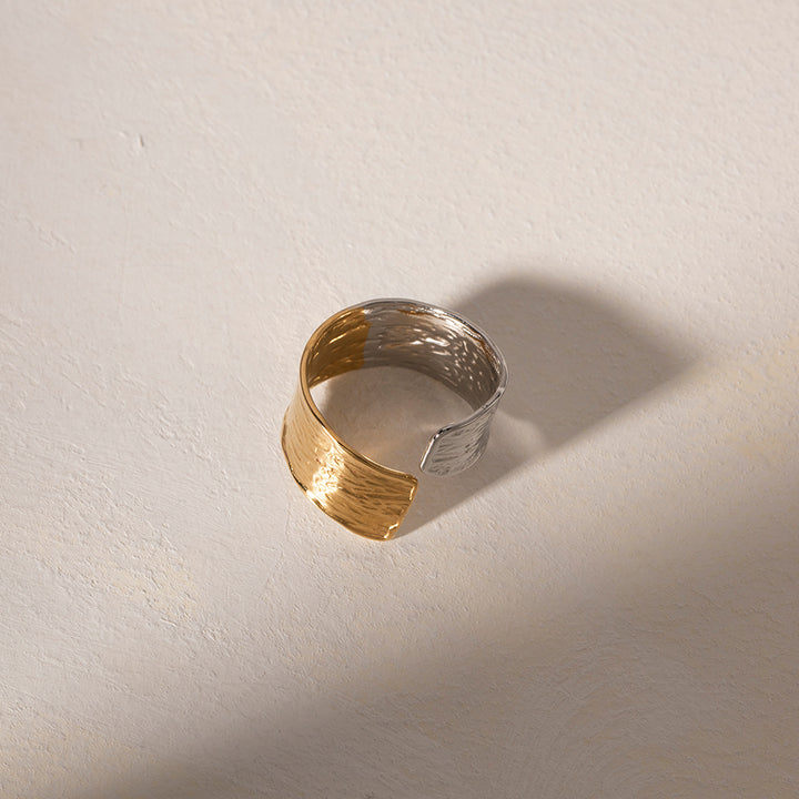 Charm 18k Gold Plated Stainless Steel Jewelry Gift Splicing Opening Wide Texuture Rings for Women