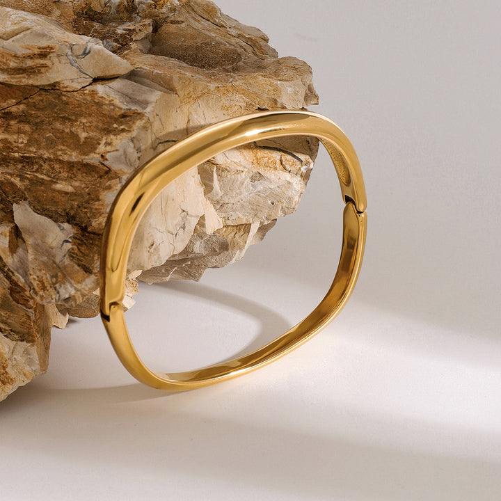 J&D 18K Gold Plated Stainless Steel Bracelet Jewelry Smooth Surface Clasp Square Medieval Bangle