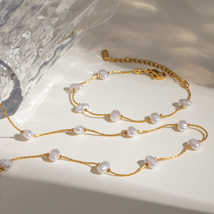 J&D 18K Gold Stainless Steel Unique Faux Pearl Real Gold IP Plated Chain Adjustable Beaded Bracelet Necklace Modern Design