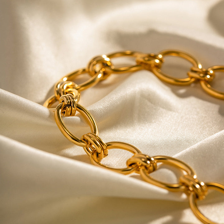 New Arrival Jewelry 18K Gold Plated Stainless Steel Oval Cross Jewelry Bracelet for Women