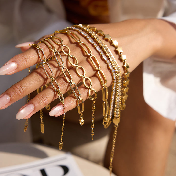 JD Stackable Fashion Zircon Bracelet Set 18K Gold Chain Bracelet Celestial Star Charm Set Layered Jewelry for Women