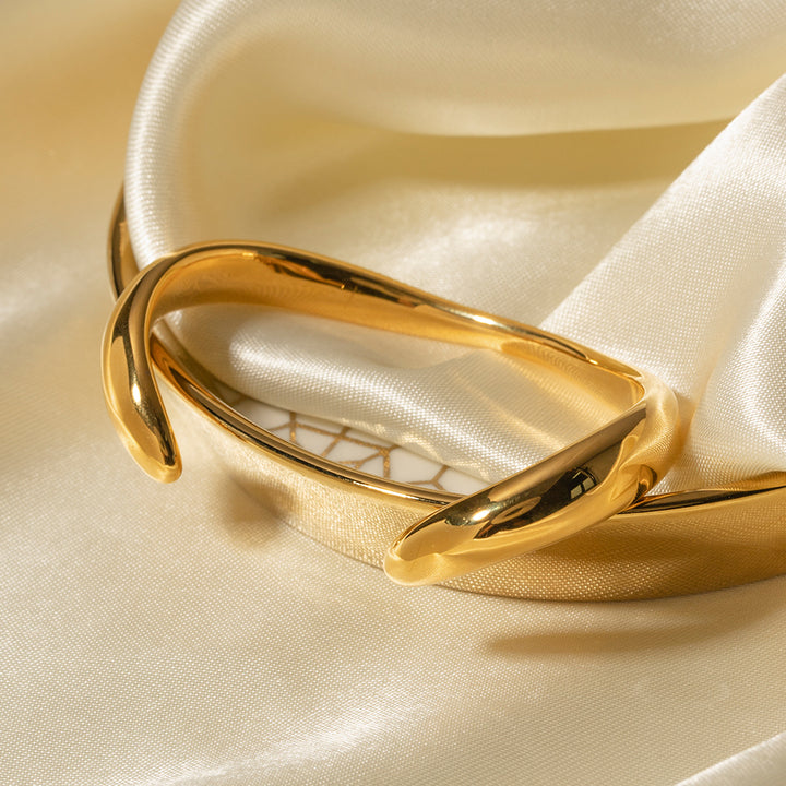 J&D Best Seller High Polished Mirror Pure Smooth Surface Stainless Steel Wave Edge Cuff Bangle