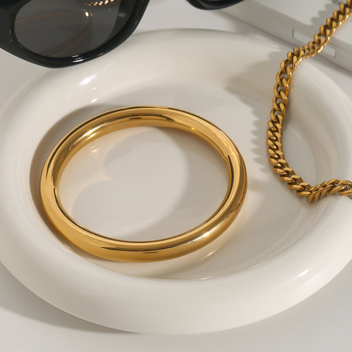 J&D 18K Gold Plated Stainless Steel Simple Plain Round Bracelet High End Lady Style Fashion Bangle
