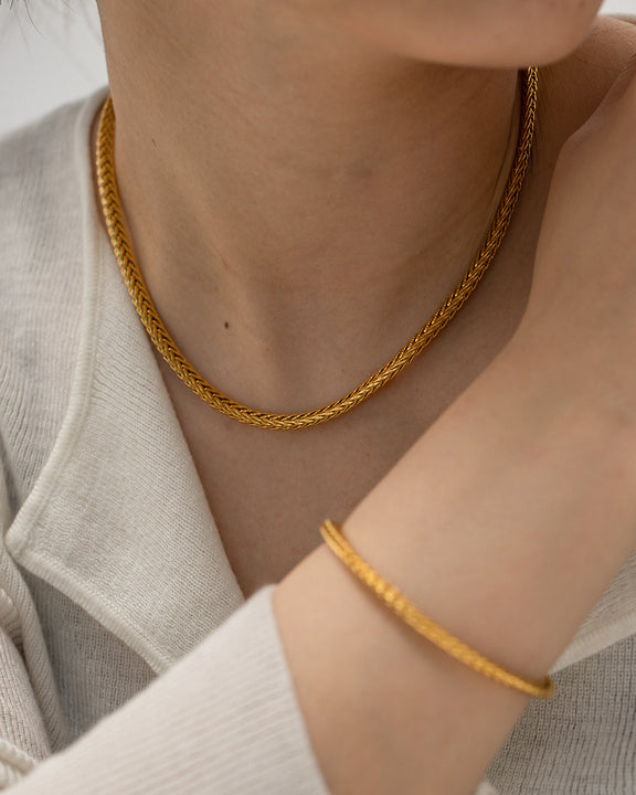18K Gold Plated Stainless Steel Thick Bracelet Jewelry Set Minimalist 4.4mm Wide Waterproof Choker Necklace Set