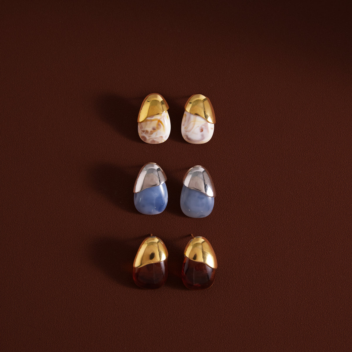 Women's Minimalist Style / 18K Gold Stainless Steel + Resin / Amber Gradient Waterdrop Earrings