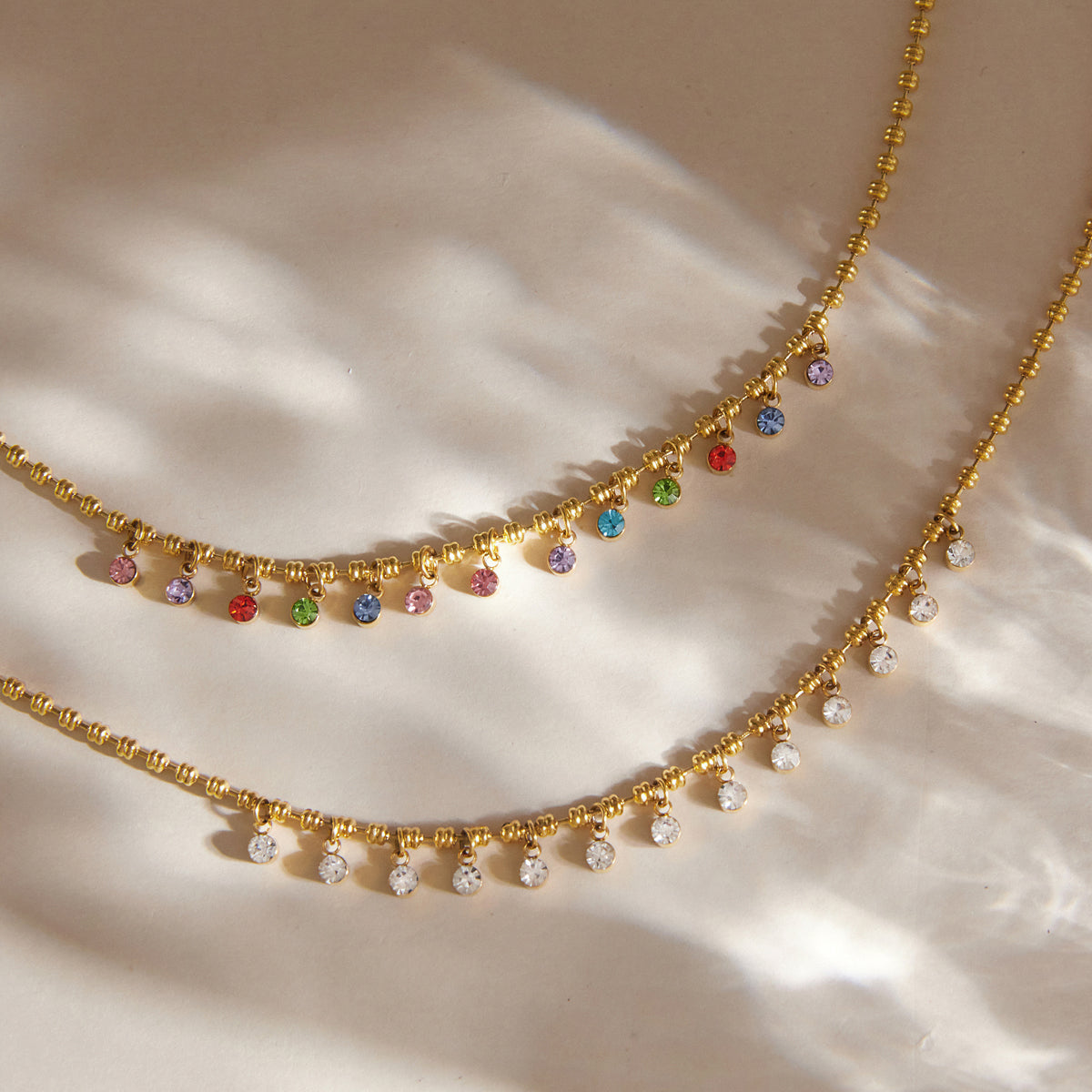 Lady Style - Classic Style / 18K gold stainless steel + zirconium / Round white zirconium pendant necklace