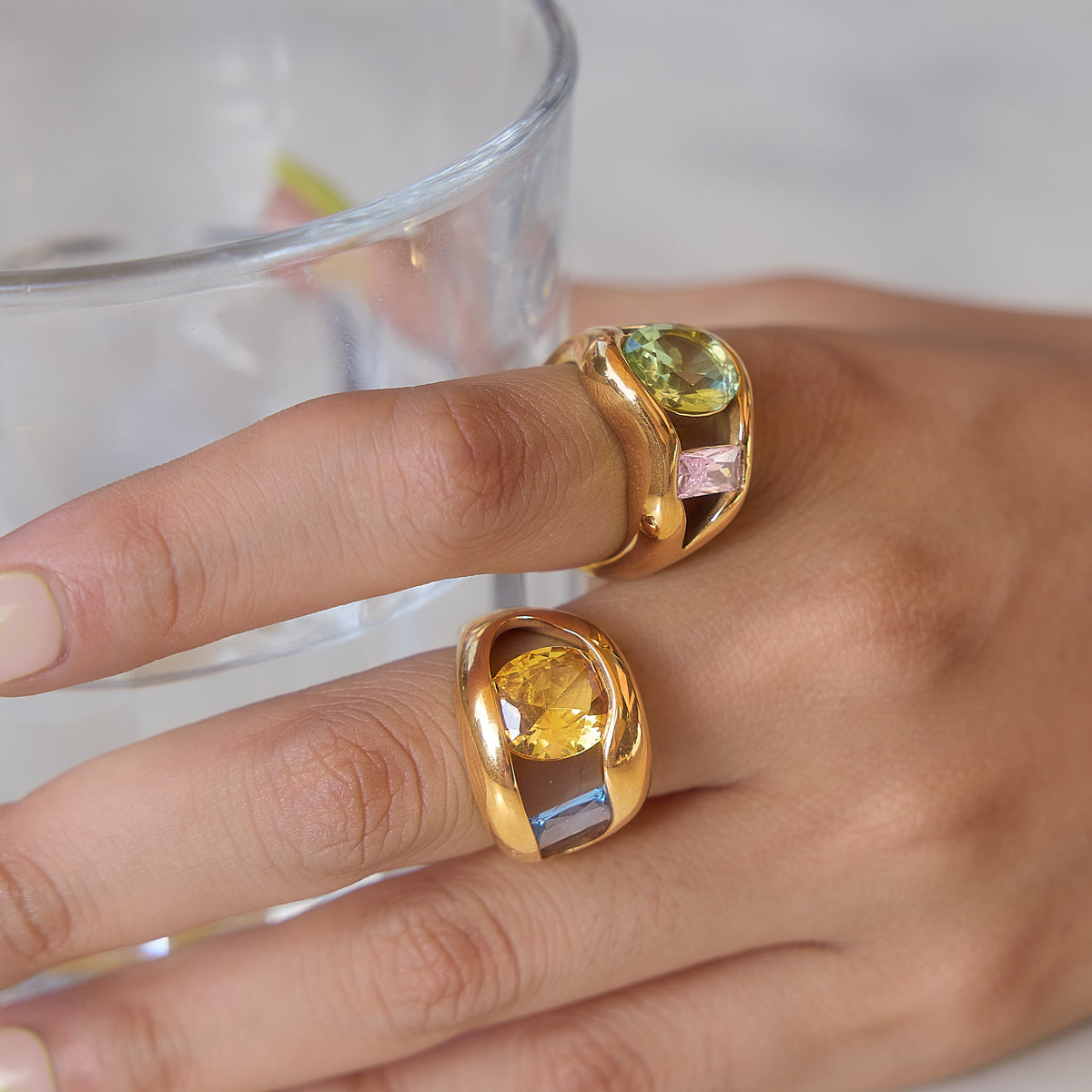 Ladies' Style - Classic Style / 18K Gold Stainless Steel + Zirconium / Yellow and Blue Zirconium Wide Face Hollowed-out Large Zirconium Opening Ring