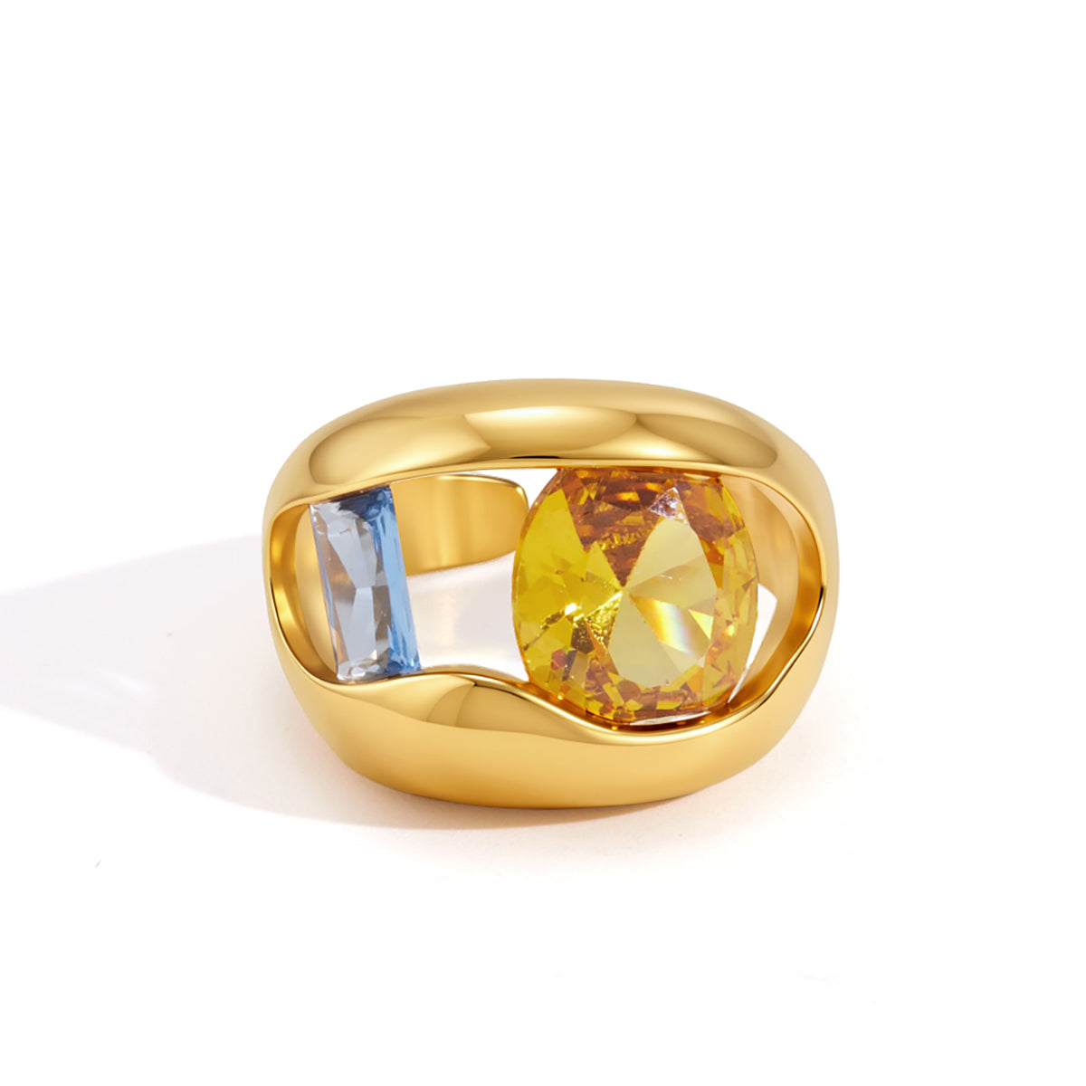 Ladies' Style - Classic Style / 18K Gold Stainless Steel + Zirconium / Yellow and Blue Zirconium Wide Face Hollowed-out Large Zirconium Opening Ring